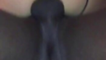 TeamSkeetXScreampies - Denisa geme video porno donna matura e urla